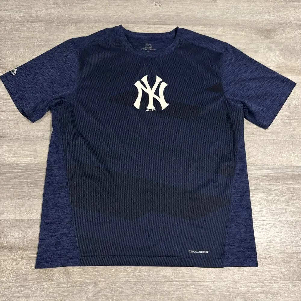 New York Yankees Shirt Majestic Cool Base Men's Blue Large Performance Tee
